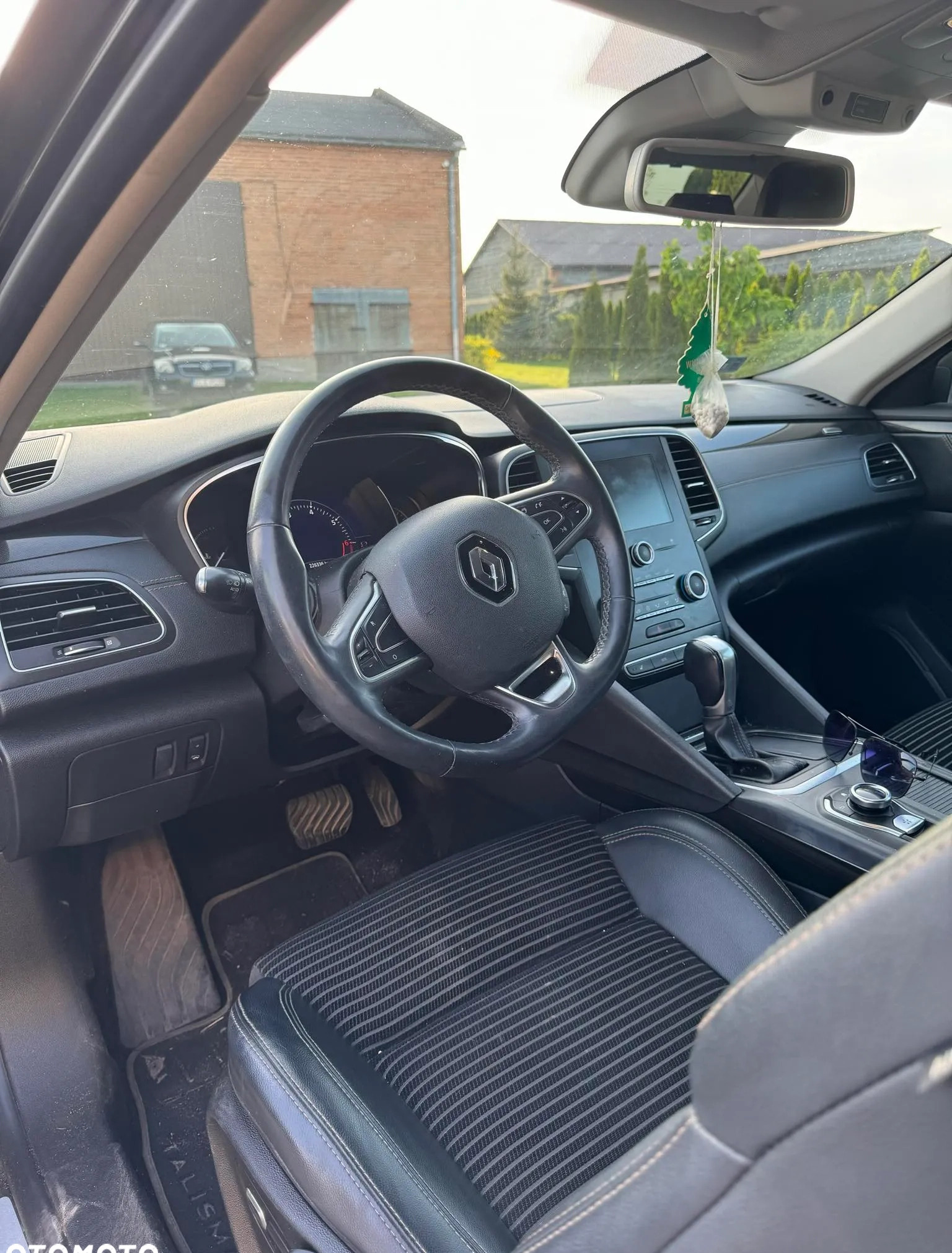 Renault Talisman cena 54900 przebieg: 226336, rok produkcji 2016 z Włodawa małe 67